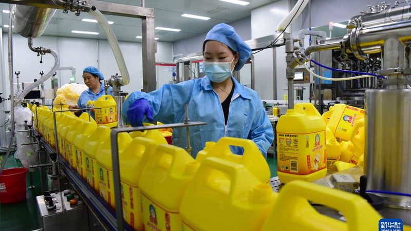 化工产品安全使用与存储：注意事项与区别解析